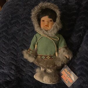 Vtg My lil' Alaska Eskimo Doll Fur Trim Outfit Black Hair with Porcelain Face